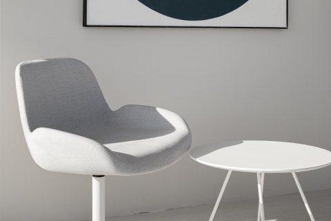 POLTRONA FLOW — modelo relacionado